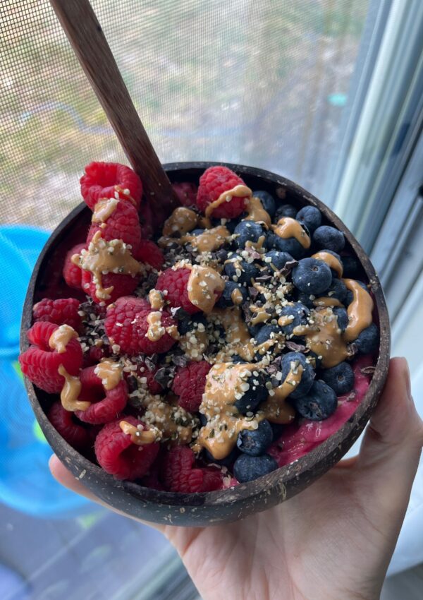 Hawaiian Style Acai Bowl!